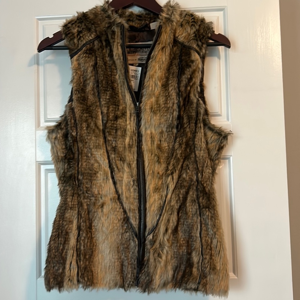 Fur vest